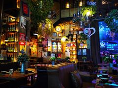 -临界音乐酒馆·小龙虾·江湖菜(华熙LIVE·鱼洞店)