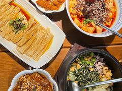 -庆春朴门(前滩太古里店)