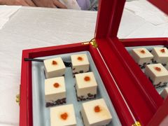 -品海楼·大连海胆锅贴馆(东港店)