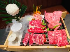 -铭牛烧肉·和牛海鲜自助(高新月牙湖店)