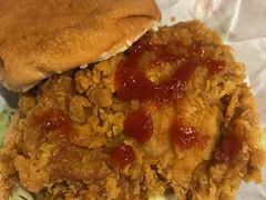 经典麦辣鸡腿汉堡-麦当劳(新华路步步高店)
