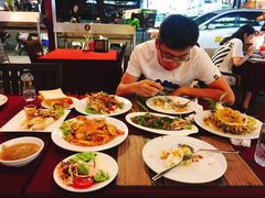 -BAI BUA RESTAURANT