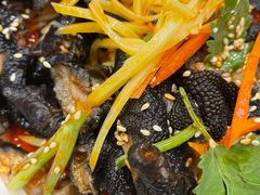 麻辣鸡爪-洁神饭庄·海鲜·青岛菜·30年老字号(五四广场店)