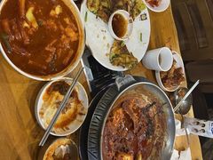 -喇喇排骨火锅·传统韩式脊骨汤(望京西园总店)