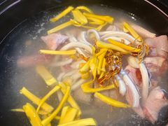 椰香锅-三克火锅影院(来福士店)