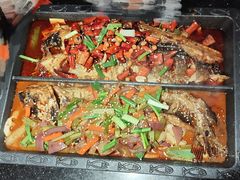 -鸣记脆皮烤鱼·海鲜烤鱼(亿合城店)