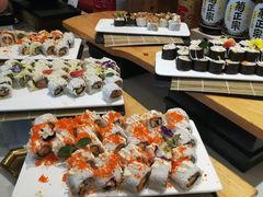 -圣丰索菲特·2 On 988 Café 自助餐厅