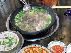 -乐山食古香跷脚牛肉