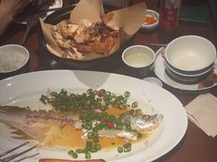 -绿茶餐厅(松江万达店)