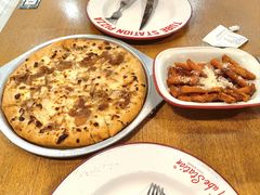 -Tube station站点比萨(王府井百货店)