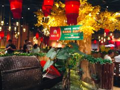 大堂-老滇山寨•云南特色菜•地方菜•民族风情歌舞表演(金碧店)