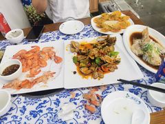 -范饭椰林川湘味海鲜·椰子鸡(三亚湾椰梦长廊店)