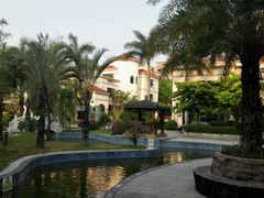 -海航新天地酒店(儋州那大中兴大街店)