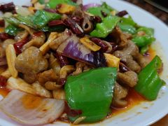 火爆肥肠-弓虽昌焖烧鸡(大竹林店)
