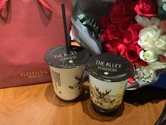 -THE ALLEY 鹿角巷(华润万象城店)