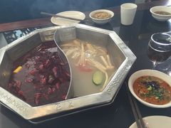 -重庆德庄火锅(体育中心店)