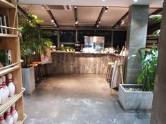 -HIGH FIVE哈福手工汉堡(桂林路店)