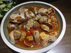 -聚汇三少·龙虾·中餐厅(莫邪路新天地店)