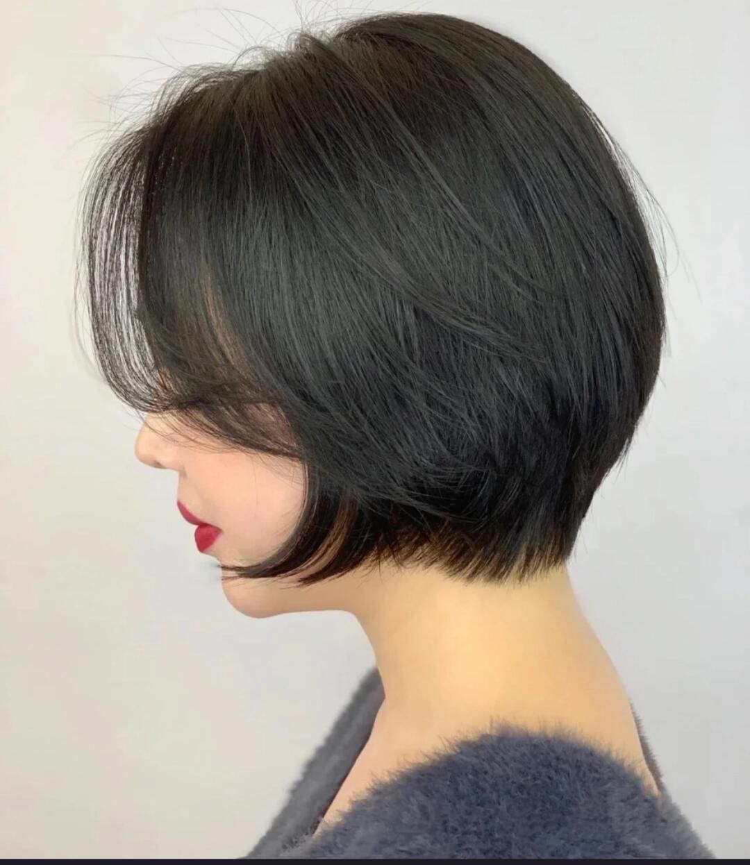 挂耳短发