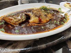 -南京悦客假日酒店
