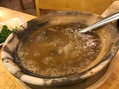 -J Daeng Seafood