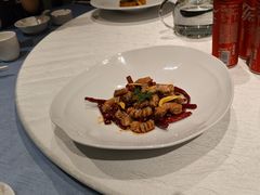 -海鸿荟·沿江菜(中山北路店)