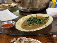 -银峰农庄·特色烧鸡·鲜无花果浸鸡