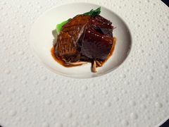 黑松露鲍鱼红烧肉-RIVIERA 松鹤楼(外滩店)