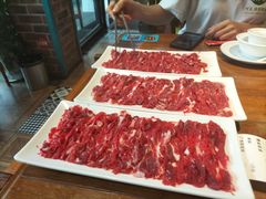 -领鲜潮牛鲜牛羊肉火锅(宏昌店)