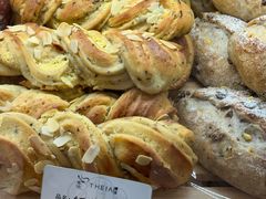 -提亚烘焙·手作面包·生日蛋糕(七星店)