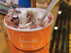 -VENCHI 闻绮(北京国贸商城店)