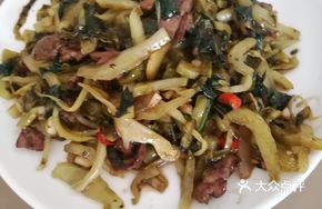 Sour Cabbage Stir-fried Chicken Offal