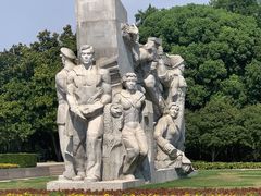 -上海市龙华烈士陵园