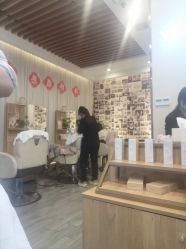 -丝域养发馆