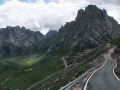 -莲宝叶则景区