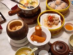 -蝴蝶里·粤菜·点心(滨江龙湖店)