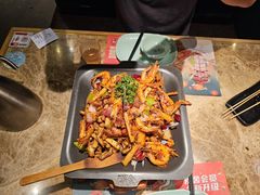 -炭舍干锅·烤鱼(扬名广场店)
