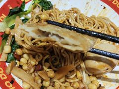 -魔都三兄弟酸辣粉·蘸卤炸串(虹桥万科店)