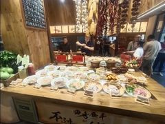 -六合居·明厨亮灶餐厅(成双大道店)