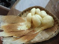 -有红鸡毛店·川菜(建设路店)