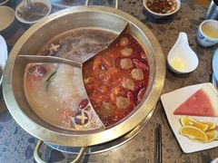 -小龙坎火锅(麻城文化小镇店)