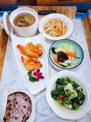 -尚圣月子会所·庄园式月子中心(萧山湘湖店)