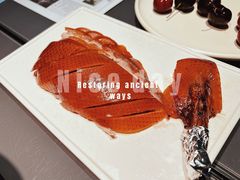 酥不腻烤鸭-小大董·烤鸭(观景餐厅·南京西路店)
