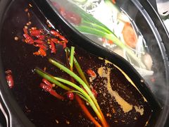 -钢管厂五区小郡肝串串香(奥克斯广场锦城万达店)