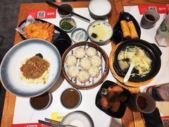 -馋三尺蟹粉小笼(人民广场店)