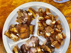 -老鼎万春卤菜(五代传承创始老店)