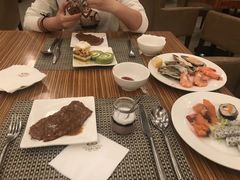 -皇城豪门酒店-美多娜国际美食餐厅