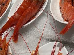 -雍容荟帝王蟹活龙虾展台自助(IFS黑金店)