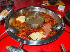 -谭鸭血老火锅(万象九宜城店)