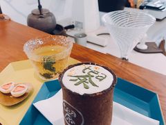 -茶是一枝花泡茶店
